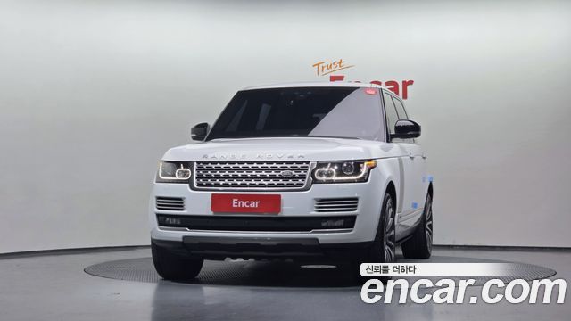 Land Rover Range Rover (IV) 4.4 SDV8 AB LWB DIESEL 2017 — фото 3