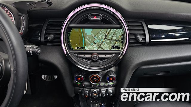 MINI Cooper HIGH Third Generation 2018 — фото 11