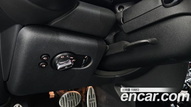 MINI Cooper HIGH Third Generation 2018 — фото 20