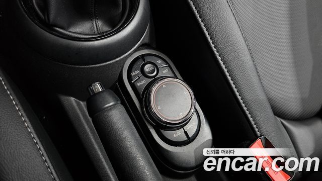 MINI Cooper HIGH Third Generation 2018 — фото 27