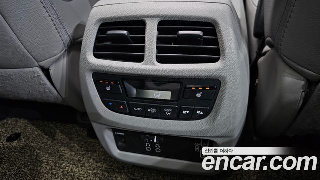 Honda Pilot (III) 3.5 Elite 2021 — фото 19