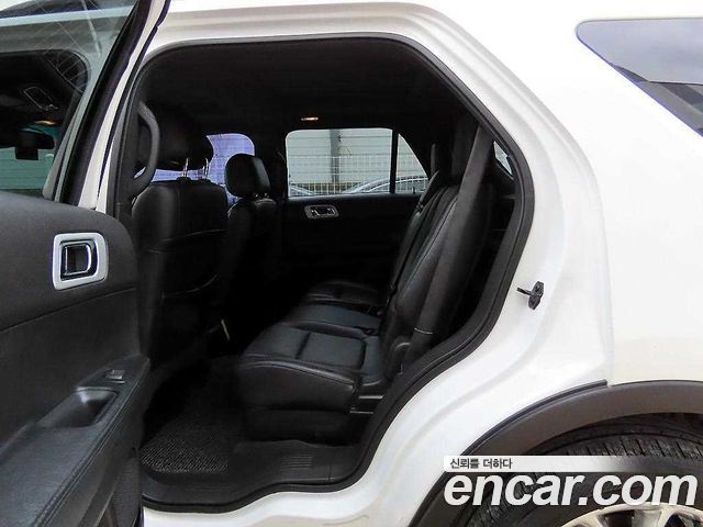 Ford Explorer 3.5 Limited 4WD 5th 2014 — фото 6