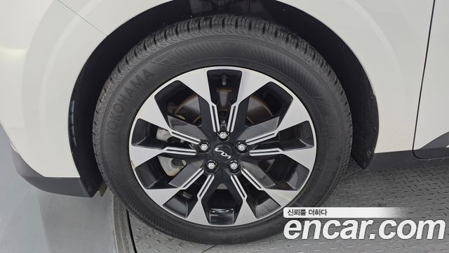 Kia Carnival (IV) Diesel 9-Seater Signature 2023 — фото 5