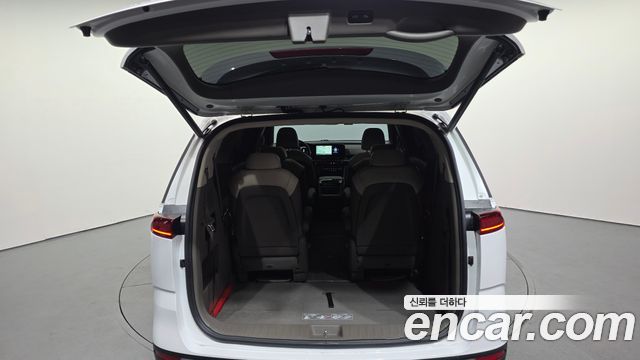 Kia Carnival (IV) Diesel 9-Seater Signature 2023 — фото 20