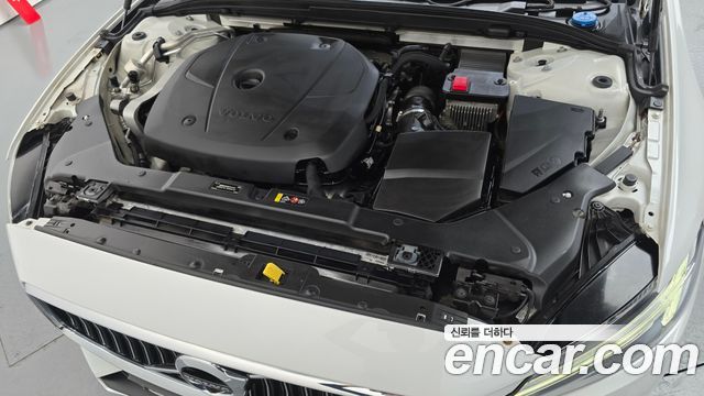Volvo S60 (III) T5 Inscroption 2020 — фото 6