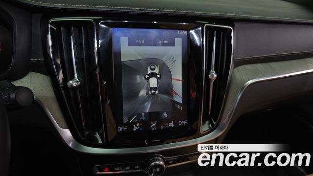 Volvo S60 (III) T5 Inscroption 2020 — фото 14