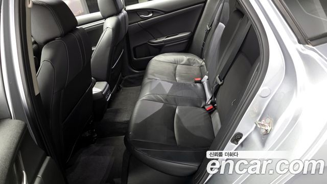 Honda Civic 2.0 10th 2017 — фото 12