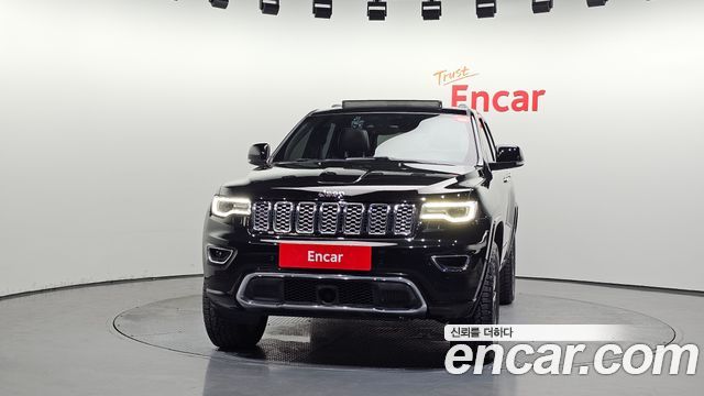 Jeep Grand Cherokee 3.0 Diesel Overland WK2 2018 — фото 3