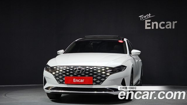 Hyundai Grandeur (IG) 3.0 LPi Rent Car Modern 2022 — фото 3