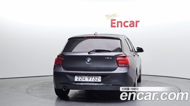 BMW 1 Series (F20) 118d Sport 5Door 2015 — фото 4