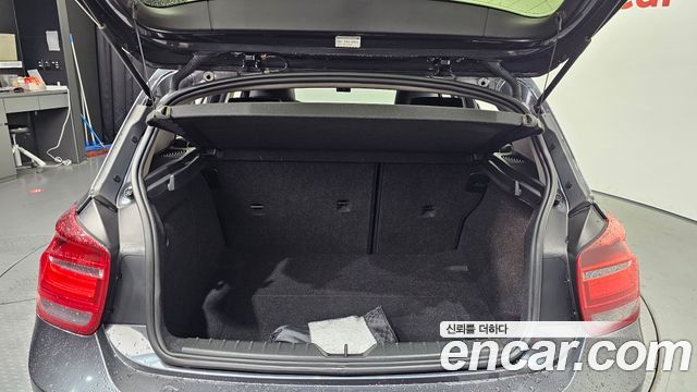 BMW 1 Series (F20) 118d Sport 5Door 2015 — фото 20