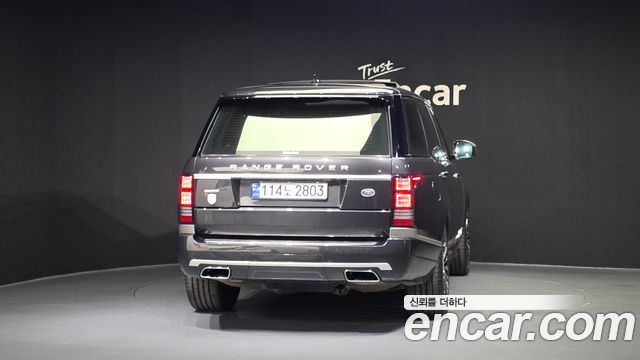 Land Rover Range Rover (IV) 4.4 SDV8 AB LWB DIESEL 2017 — фото 4