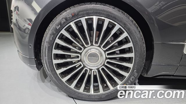 Land Rover Range Rover (IV) 4.4 SDV8 AB LWB DIESEL 2017 — фото 5