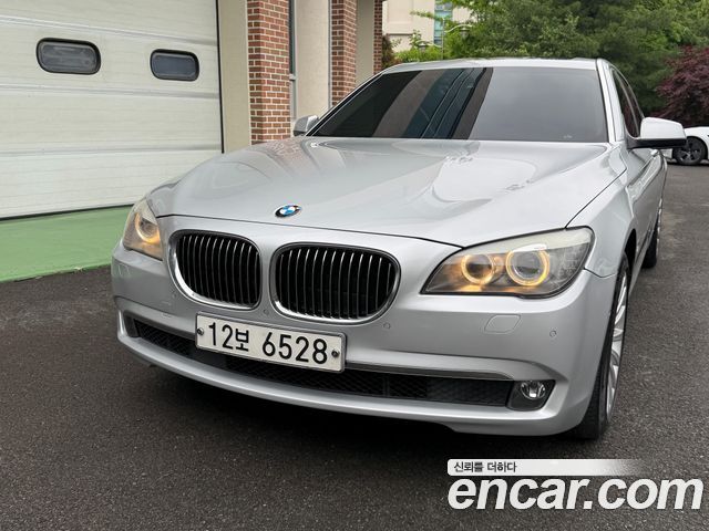 BMW 7 Series (F01) 740Li 2011 — фото 3