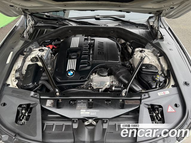 BMW 7 Series (F01) 740Li 2011 — фото 15