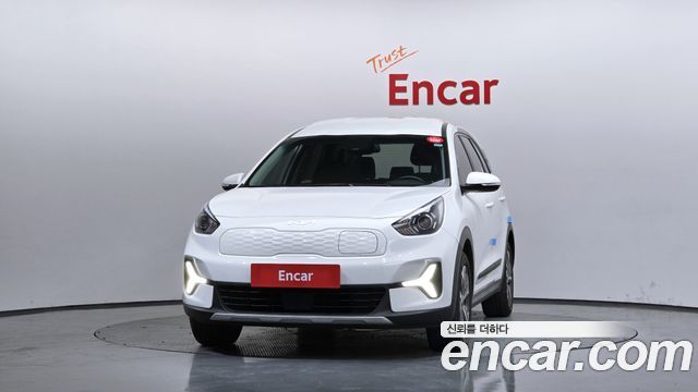 Kia Niro Plus Light (Taxi Trim) 2023 — фото 3