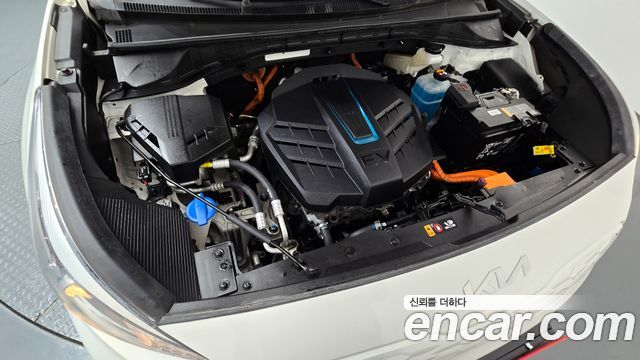 Kia Niro Plus Light (Taxi Trim) 2023 — фото 6