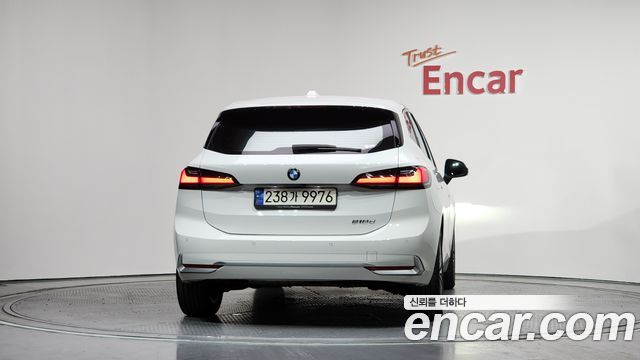 BMW 2 Series Active Tourer (U06) 218d Luxury 2024 — фото 4