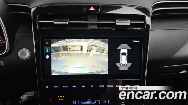 Hyundai Tucson (NX4) Gasoline 1.6 Turbo 2WD Premium 2022 — фото 13