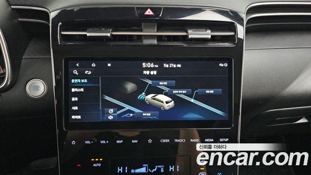 Hyundai Tucson (NX4) Gasoline 1.6 Turbo 2WD Premium 2022 — фото 14
