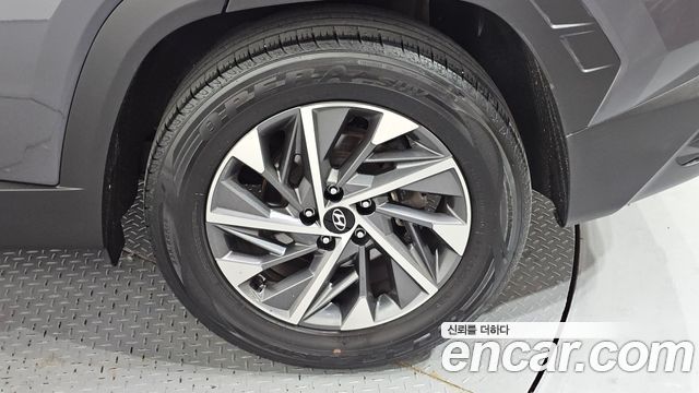Hyundai Tucson (NX4) Gasoline 1.6 Turbo 2WD Premium 2022 — фото 21