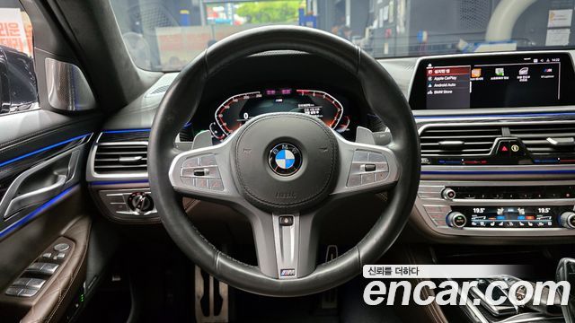 BMW 7 Series (G11) 740Li xDrive M Sport Package 2022 — фото 13