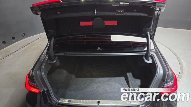 BMW 7 Series (G11) 740Li xDrive M Sport Package 2022 — фото 30