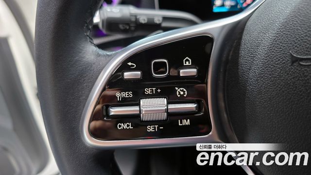 Mercedes-Benz A-Class (W177) A220 Hatchback 2020 — фото 16