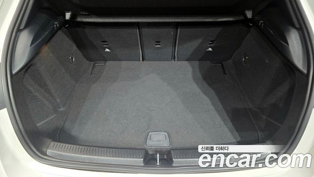 Mercedes-Benz A-Class (W177) A220 Hatchback 2020 — фото 29