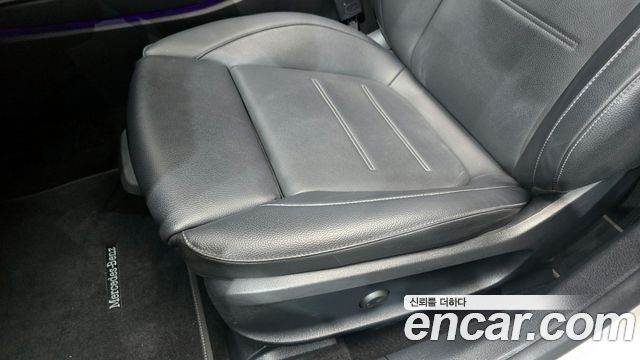 Mercedes-Benz A-Class (W177) A220 Hatchback 2020 — фото 31