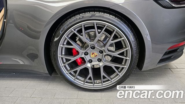Porsche 911 (992) Carrera 4S Cabriolet 2022 — фото 27