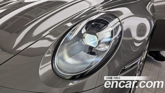 Porsche 911 (992) Carrera 4S Cabriolet 2022 — фото 28