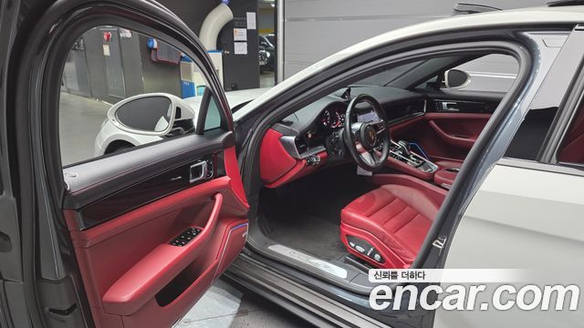Porsche Panamera (971) 3.0 AWD 2018 — фото 10