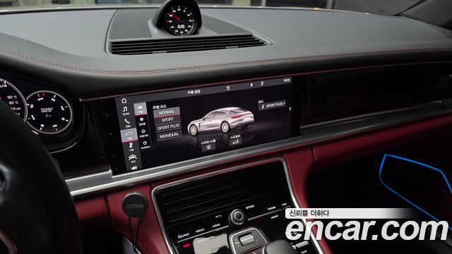 Porsche Panamera (971) 3.0 AWD 2018 — фото 18