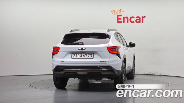 Chevrolet Trax Crossover 1.2 ACTIV 2025 — фото 4