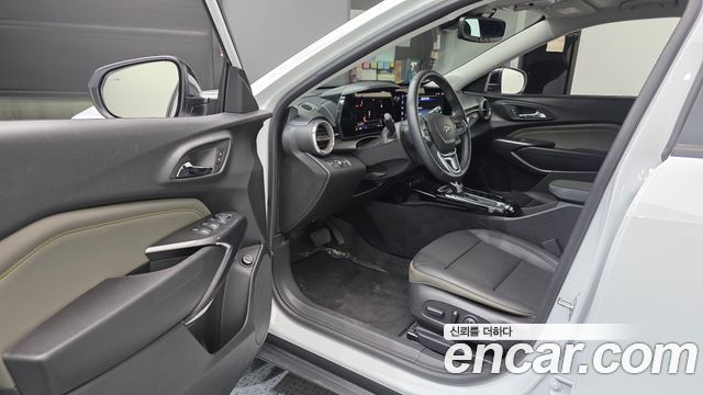 Chevrolet Trax Crossover 1.2 ACTIV 2025 — фото 10
