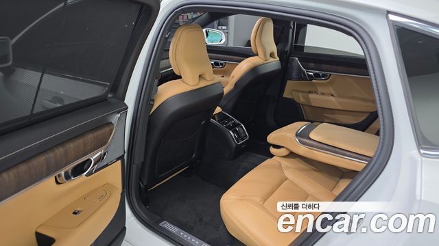 Volvo S90 B6 AWD Inscription 2021 — фото 32