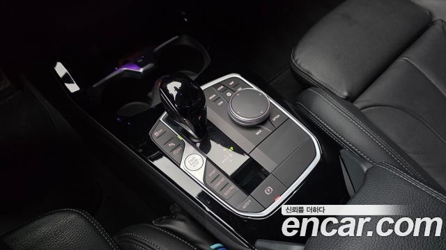 BMW 1 Series (F40) 120i M Sports 2022 — фото 9