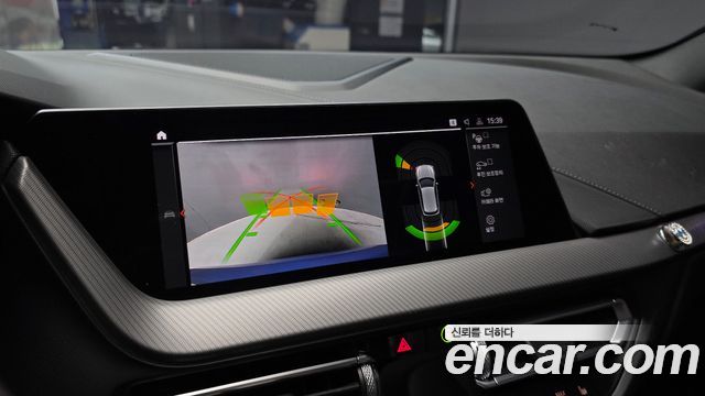 BMW 1 Series (F40) 120i M Sports 2022 — фото 15