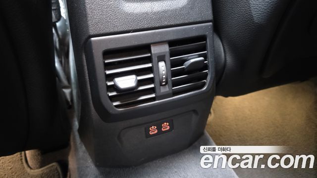 BMW 1 Series (F40) 120i M Sports 2022 — фото 20