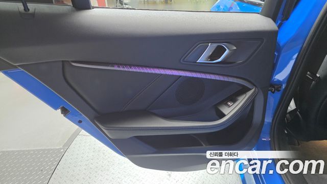 BMW 1 Series (F40) 120i M Sports 2022 — фото 25