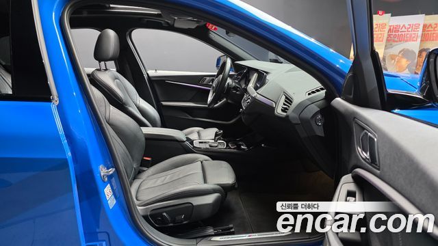 BMW 1 Series (F40) 120i M Sports 2022 — фото 26