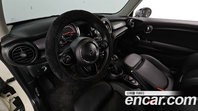MINI Cooper Standard Third Generation 2019 — фото 7