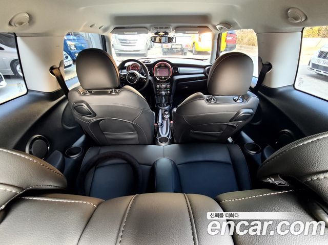 MINI Cooper Standard Third Generation 2019 — фото 13