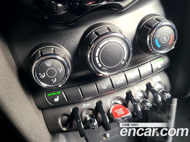 MINI Cooper Standard Third Generation 2019 — фото 16