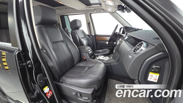Land Rover Discovery 4 3.0 SDV6 HSE 2016 — фото 15