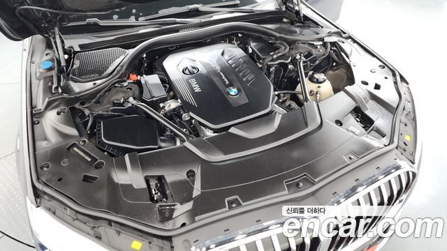 BMW 7 Series (G11) 740d xDrive Design Pure Excellence 2020 — фото 6