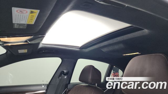 BMW 7 Series (G11) 740d xDrive Design Pure Excellence 2020 — фото 19