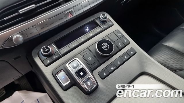 Hyundai Palisade Diesel 2.2 2WD Prestige 2022 — фото 10