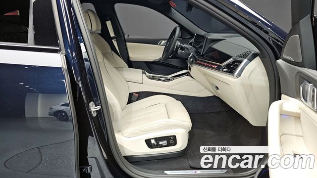 BMW X6 (G06) xDrive40i M Sport 2025 — фото 26